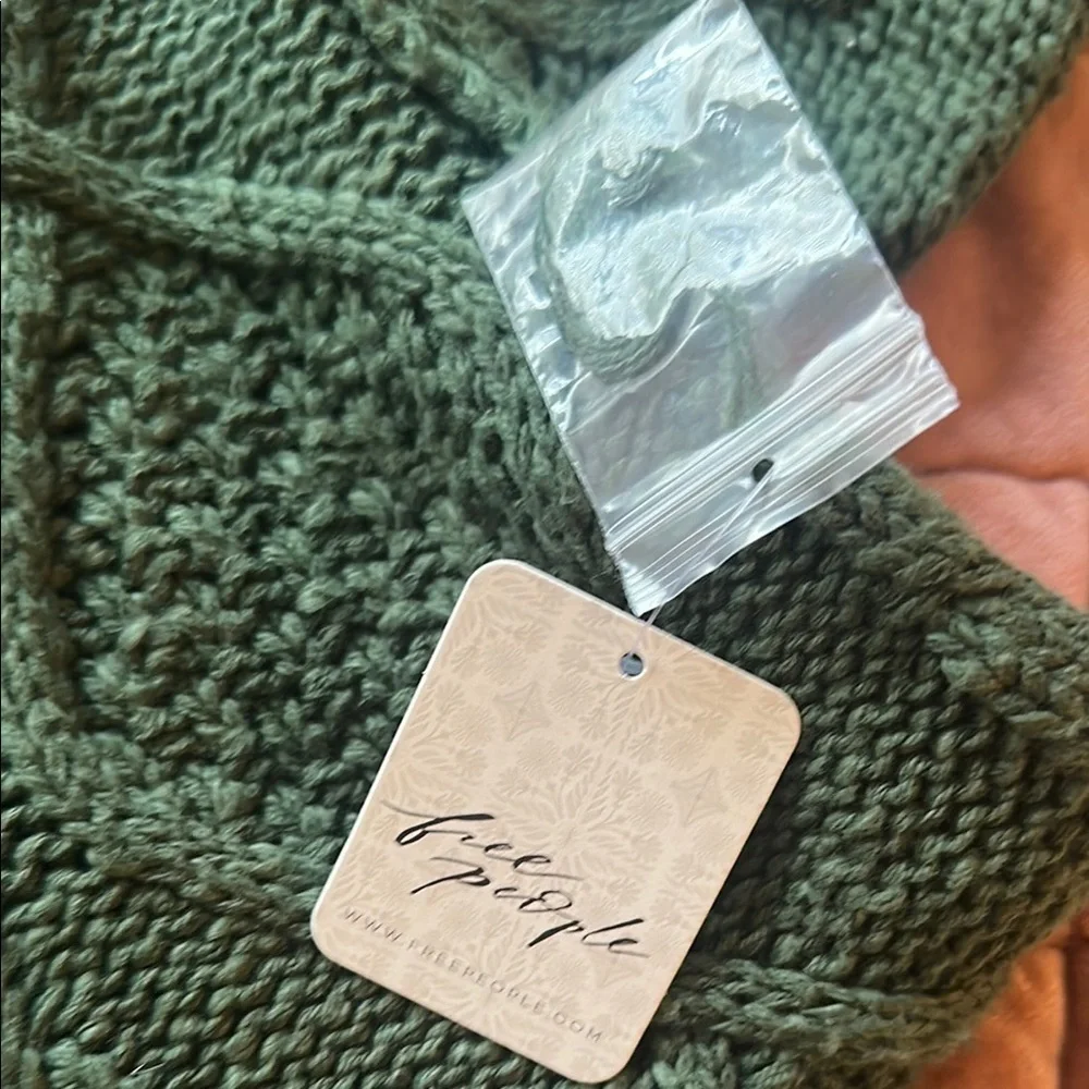 NEW Free People Green Cable Knit Zip Up Sweater